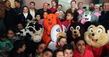 بالصور .. نواب ومسئولون يهنئون أقباط المنوفية بعيد الميلاد