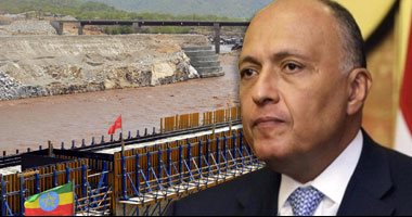 الدبلوماسية تعود بقوة لمنابع النيل.. سامح شكرى فى أديس أبابا غدا للتفاوض بشأن سد النهضة.. مباحثات مهمة لوزير الخارجية مع نظيره الإثيوبى حول اجتماعات اللجنة الفنية.. وترتيبات خاصة لزيارة ديسالين لمصر فى يناير