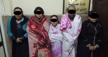 القبض على ربة منزل تستغل شقتها فى الدعارة وبصحبتها ٣ ساقطات بالسلام