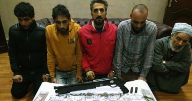 سقوط عصابة للاتجار بالمخدرات قبل ترويجها كيلو هيروين "ديليفرى" بحلوان