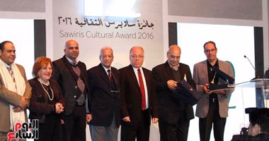 بالصور..محمود نسيم يحصد جائزة ساويرس فرع السيناريو لكبار الكتاب وهيثم دبور عن الشباب