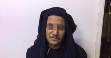 ضبط سائق "شاذ جنسيا" يرتدى نقابا بشوارع الخانكة فى القليوبية