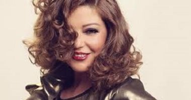 سميرة سعيد تهنئ نوال الزغبى بأغنيتها الجديدة "تولع"