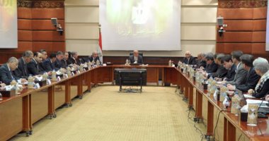 بالصور.. رئيس الوزراء يلتقى رجال أعمال أمريكيين ويستعرض تقريرا لـ"الإصلاح الاقتصادى"