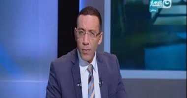 مواطنة تعرض بيع كليتها لعلاج ابنتها.. وخالد صلاح: علاجها واجب على الدولة