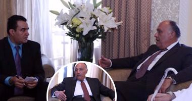وزير الخارجية يكشف كواليس تسلم "قابوس" رسالة السيسي.. "شكرى": سلطان عمان يثمن التعاون مع مصر.. ويؤكد: علاقتنا مع السلطنة "وثيقة" ونسعى لتعزيز الاستثمارات بين البلدين.. والملف السورى يحتاج تنسيقا عربيا
