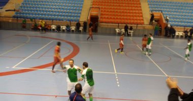 معلومة رياضية.. مواصفات ملعب كرة الصالات وقوانين اللعبة