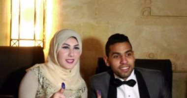 بالصور.. مؤمن زكريا نجم الأهلي أحدث "عرسان" ملاعب الكرة فى 2017