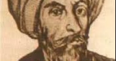 بعد أكثر من 1000 عام على رحيله.. صوت أبو تمَّام يتردد بجوار معبد الكرنك