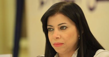 وزيرة الاستثمار تغادر القاهرة للمشاركة فى فعاليات منتدى دافوس العالمى