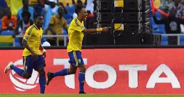 أوباميانج يسجل أول هدف فى أمم أفريقيا 2017 ويمنح الجابون التقدم