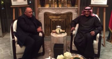 شكرى يلتقى وزير خارجية الكويت لبحث ترتيبات مؤتمر السلام فى الشرق الأوسط