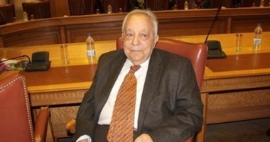 شعبة الملابس: قرار تأجيل الدراسة سيؤثر سلبا على حركة السوق