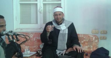 بالصور.. قبطى يقيم ليلة قرآن احتفالا بزواج شقيقته فى مركز أبوتشت بقنا
