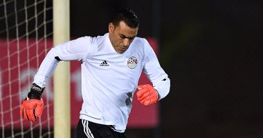 الحضرى أكبر لاعب يشارك فى بطولة أفريقيا