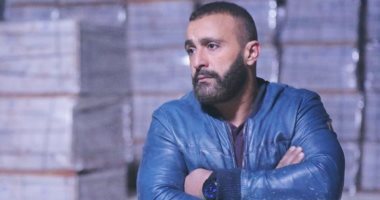 السقا ينعى الفنانة إنجى المقدم فى وفاة والدتها 