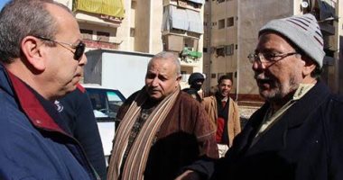 محافظ دمياط يتفقد مجمع مساكن شطا القديم والجديد