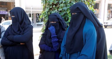 بالصور.. مظاهرات نسائية فى المغرب احتجاجا على منع بيع وتصنيع "النقاب"