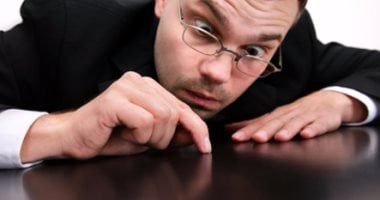 8 ملامح رئيسية للشخصية الوسواسية.. أهمها دقيق لدرجة الأفورة 