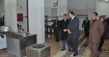 بالصور ..رئيس جامعة المنوفية يتابع الإمتحانات والكنترولات والمدن الجامعية
