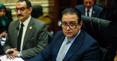 بالصور.. النائب علاء عابد يقترح استبدال الحبس الاحتياطى بتحديد الإقامة داخل المنزل