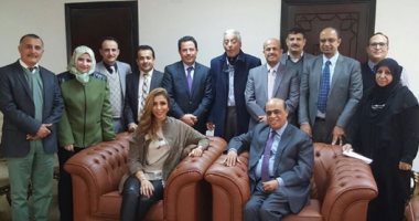 أروى بعد زيارتها السفارة اليمنية بالقاهرة: يارب حسّن وضع بلدى