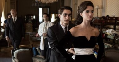 لو بتحب الأزياء.. تعرف على أهم 5 أفلام عرضت قصة حياة أشهر المصممين