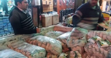 ضبط بقال تموينى استولى على 1200 كيلو زيت وسكر مدعم بشبرا الخيمة