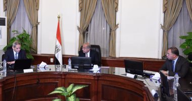رئيس الحكومة ووزراء يتابعون استعداد التعليم للثانوية العامة
