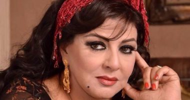 هالة صدقى مازحة مع الفخرانى بعد عضويته بالشيوخ: مبروك للباشا