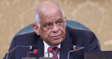 رئيس البرلمان يطالب النواب بالالتزام بنصوص اللائحة حرصا على وقت المجلس