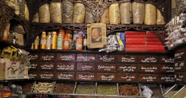 حبس صاحبى مخزنين ضبط بحوزتهما 114 طن منتجات عطارة مجهولة المصدر بالجمالية