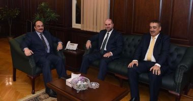 محافظ الإسكندرية يستقبل قاضى قضاة فلسطين لتعزيز العلاقات بين البلدين