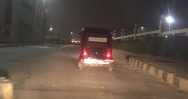 بالفيديو .. "توك توك" بمدينة الإنتاج الإعلامى.. والأمن: لنقل العاملين
