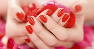 قبل ما تجربيه.. 5 مشاكل ممكن تواجهك لو هتعملى ضوافرك "جيل بوليش"