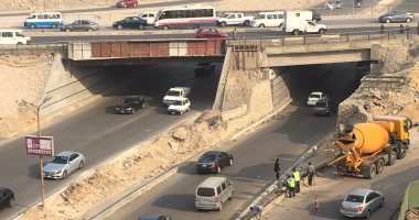 زحام مرورى أعلى نفق زهراء المعادى بسبب مقطورة معطلة 