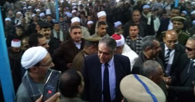 بالصور.. مدير أمن سوهاج ينهى خصومة ثأرية بين أولاد أبوزيد والخلايلة والحمدات