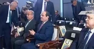 السيسي يشاهد فيلما تسجيليا عن متحف الفن الإسلامى وتاريخه
