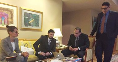 بالصور.. وزير الزراعة  من برلين :ميركل أعربت عن تقديرها للسيسى وتزور مصر قريبا