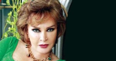 صفية العمرى تسافر تونس غدا لحضور مهرجان المبدعات العربيات كضيف شرف
