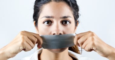 6 حاجات ما ينفعش صاحبتك تعرفها عن علاقتك بجوزك.. خلى بالك