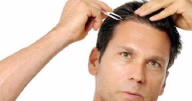 كل ما تريد معرفته عن الشعر الأبيض من أسبابه لتجنبه وسبل علاجه