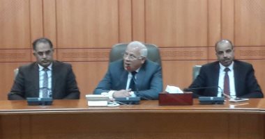 محافظ بورسعيد للجنة الزراعية بالبرلمان: مصر تحارب ضد الارهاب والفقر