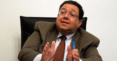 نائب رئيس وزراء سابق يناقش كتاب "الدين والدولة" فى "المصرى الديمقراطى" غدا 