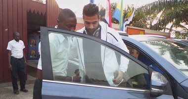 أحمد الشناوى يغادر معسكر الفراعنة عائدا للقاهرة