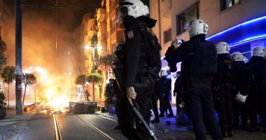 إصابة 38 شخصا فى اندلاع حريق بملهى ليلى برومانيا