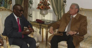 خالد فودة يستقبل سفير روندا ويوجه دعوة لمحافظ كيجالى ونائبه لزيارة شرم الشيخ