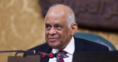 بدء الجلسة العامة للبرلمان لتحديد موعد مناقشة أول استجواب لرئيس الوزراء