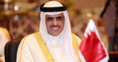 وزير الإعلام البحرينى: العلاقات مع مصر نموذج فى الأخوة التاريخية