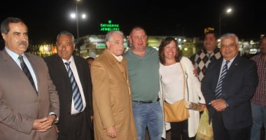 بالصور.. محافظ جنوب سيناء ومدير الأمن يتفقدا محيط مسجد الصحابة بشرم الشيخ